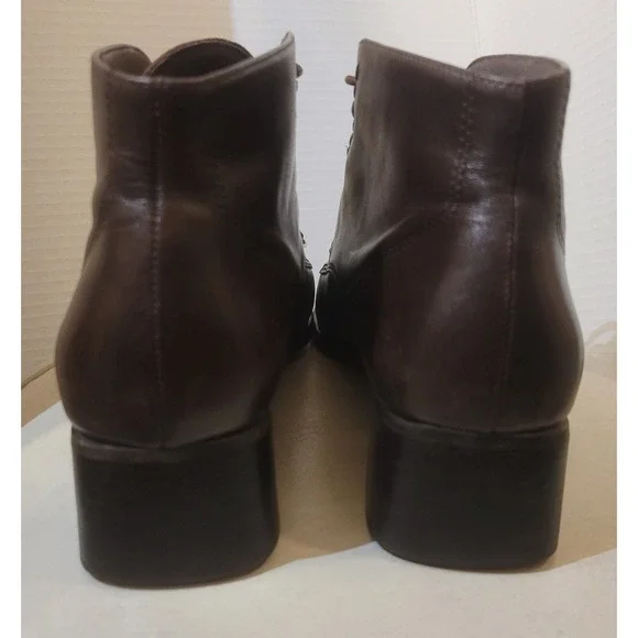 Easy Spirit Brown Leather Pixie Lace up Booties with block heels SZ 8.5 - Picture 4 of 9